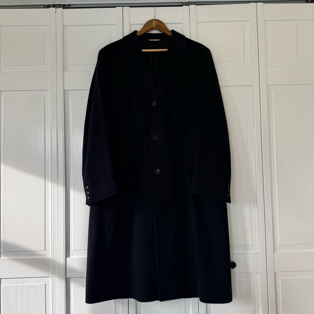 Vintage 100% Wool Long Black Overcoat – Warm & Classic 90’s - Picture 4 of 12